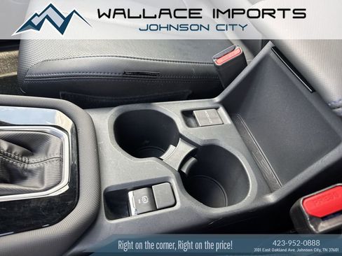 Certified 2025 Subaru Forester Limited AWD/4WD image 18