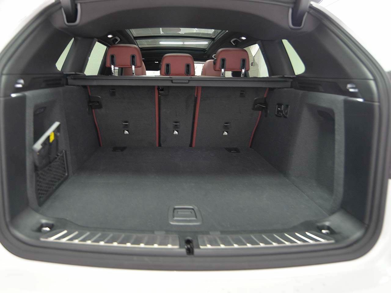 Used 2024 BMW X3 sDrive30i w/ Premium Package RWD image 12