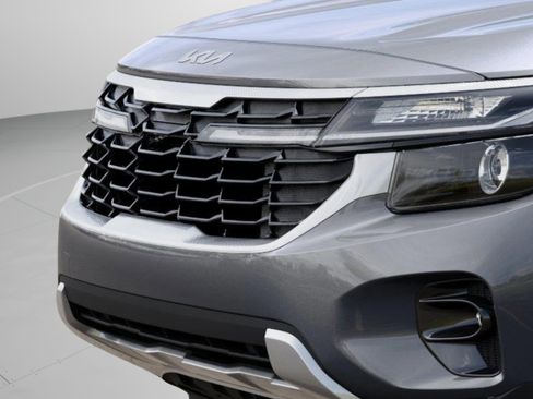 New 2026 Kia Seltos S FWD image 25