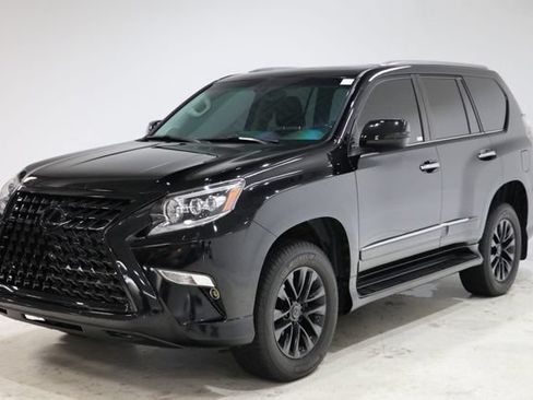 Used 2019 Lexus GX 460 Premium AWD/4WD image 3