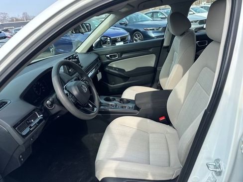 Used 2023 Honda Civic LX image 3