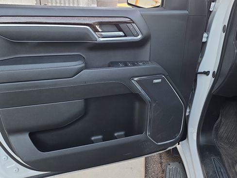 Used 2024 GMC Sierra 1500 Elevation w/ Elevation Premium Package image 13