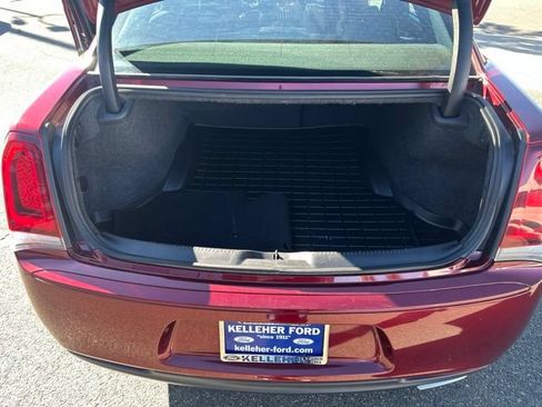 Used 2019 Chrysler 300 S AWD/4WD image 30