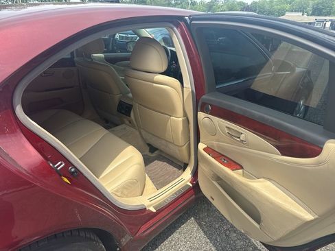 Used 2007 Lexus LS 460 460 image 30