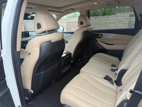 Used 2023 Acura MDX FWD w/ Technology Package image 11