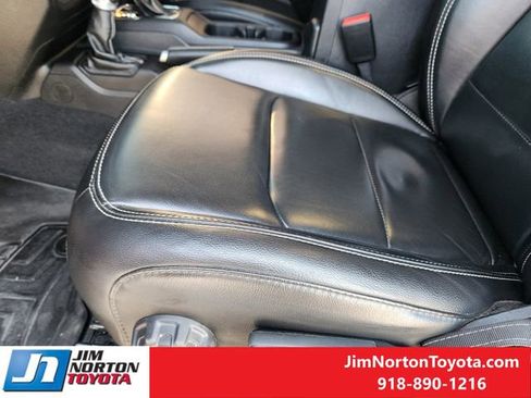 Used 2021 Jeep Gladiator Overland w/ Popular Equipment Package image 25