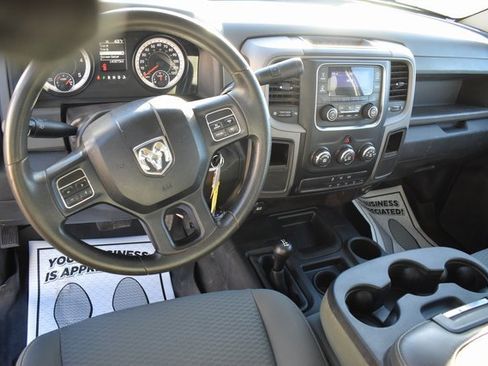 Used 2016 RAM 5500 Tradesman w/ Power & Remote Entry Group image 19