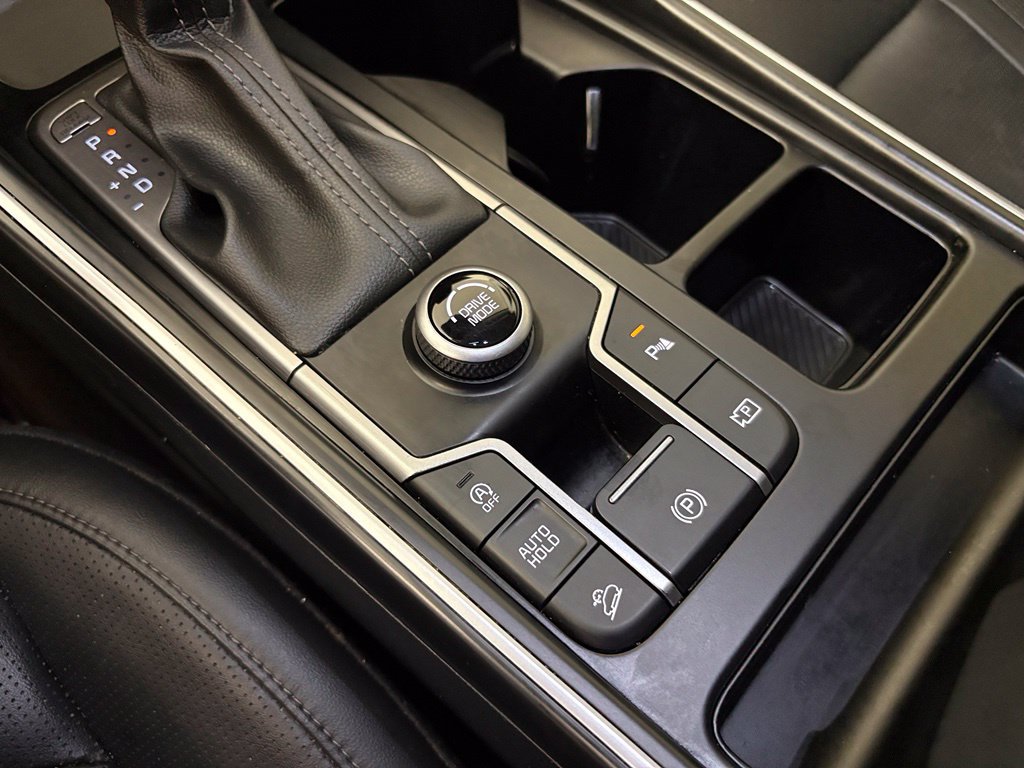 Used 2025 Kia Sorento S w/ Panoramic Sunroof Package FWD image 32