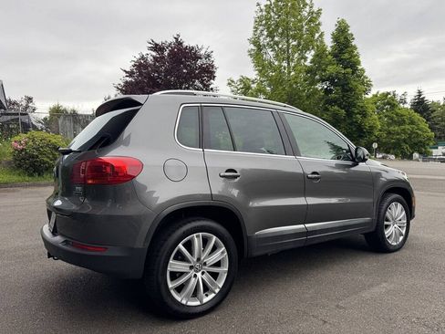 Used 2016 Volkswagen Tiguan SE AWD/4WD image 3
