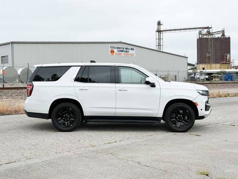 Used 2021 Chevrolet Tahoe 4WD w/ Remote Keyless Entry Package image 12
