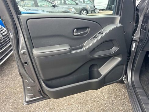 New 2026 Nissan Frontier S image 19
