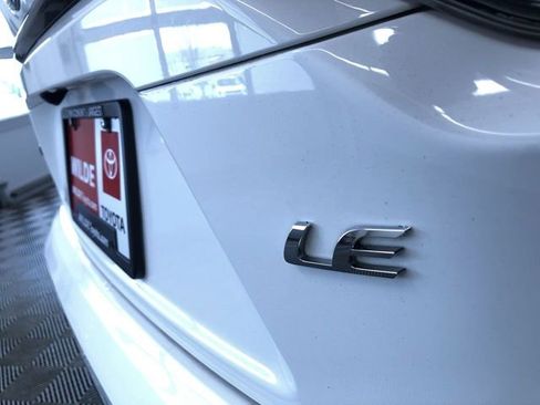 Certified 2021 Toyota Corolla LE image 15