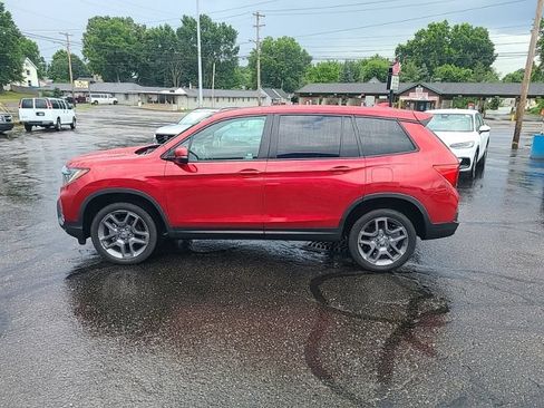 Used 2023 Honda Passport EX-L image 3