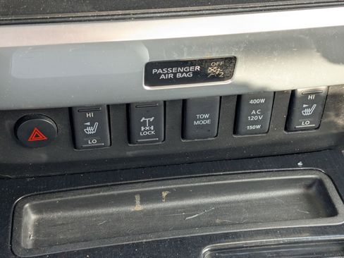 Used 2013 Nissan Titan PRO-4X w/ Pro-4x Luxury Pkg image 24