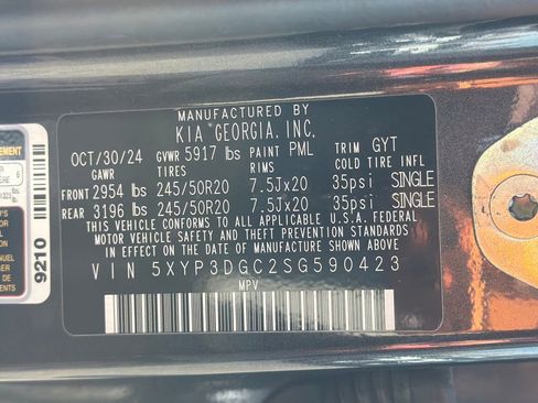 Used 2025 Kia Telluride EX image 36