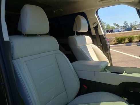 Used 2024 Hyundai Santa Fe Calligraphy image 27