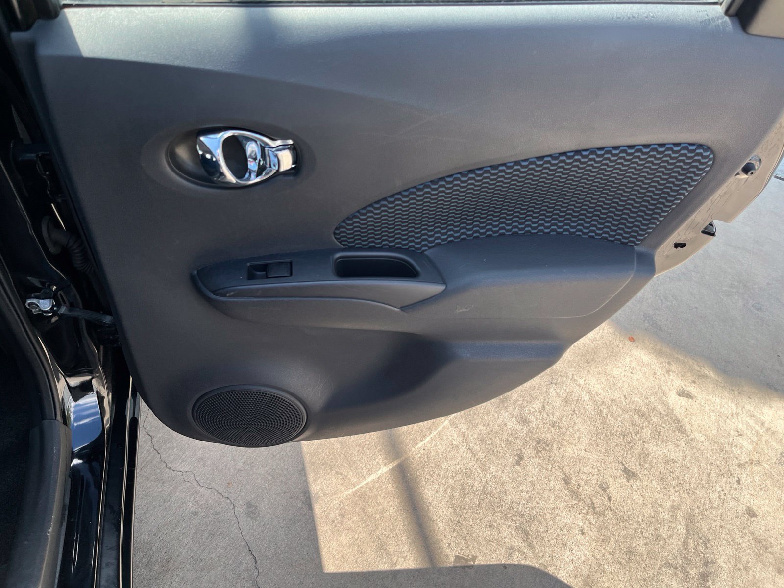 Used 2015 Nissan Versa Note SV FWD image 15