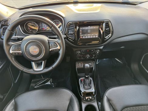 Used 2020 Jeep Compass Latitude image 13