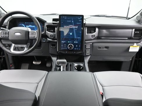 New 2025 Ford F150 Lightning Flash image 22