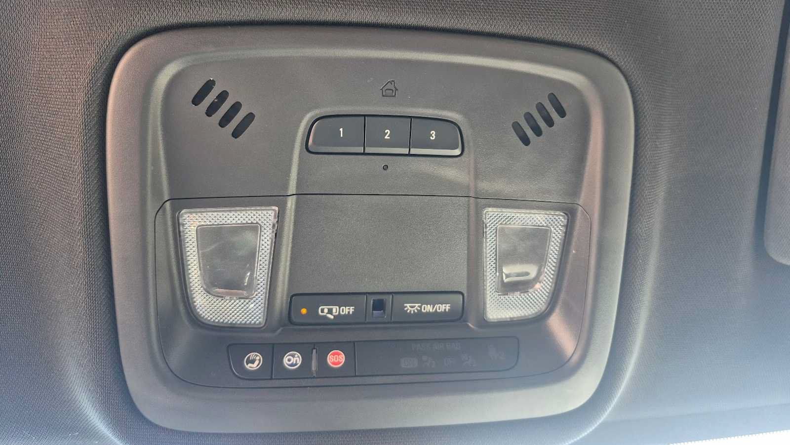 Used 2023 Chevrolet Traverse LT AWD/4WD image 26
