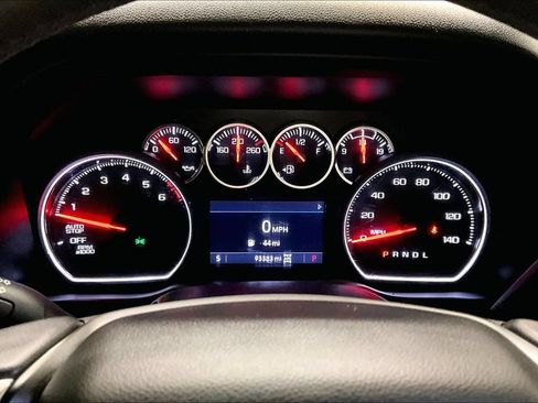 Used 2020 Chevrolet Silverado 1500 LT Trail Boss AWD/4WD image 14