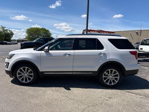 Used 2017 Ford Explorer Limited AWD/4WD image 6