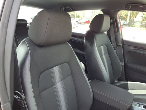 Used 2024 Honda Civic Sport image 10