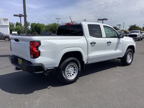 Used 2026 Chevrolet Colorado W/T w/ Advanced Trailering Package RWD image 31