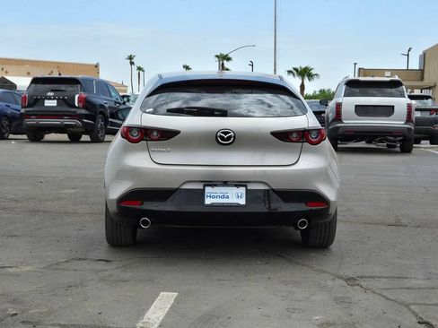 Used 2026 MAZDA MAZDA3 2.5 S Hatchback w/ Premium Pkg FWD image 5