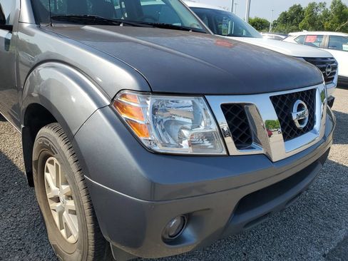 Used 2019 Nissan Frontier SV w/ Value Truck Package RWD image 2
