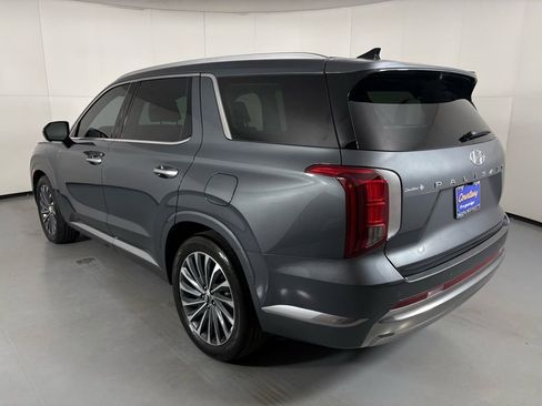 Used 2025 Hyundai Palisade Calligraphy image 6