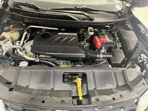 Used 2023 Nissan Rogue S AWD/4WD image 33