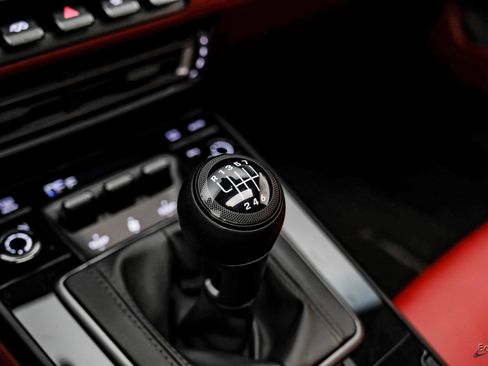 Used 2024 Porsche 911 Carrera GTS image 59