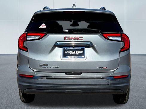 Used 2023 GMC Terrain AT4 image 4