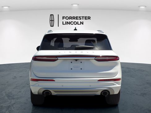 Used 2022 Lincoln Corsair AWD w/ Equipment Group 101A image 4