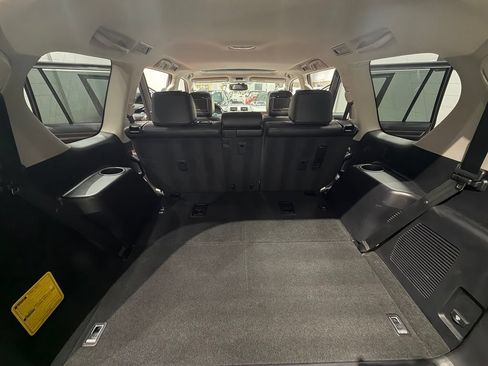 Used 2014 Lexus GX 460 w/ Premium Package AWD/4WD image 59