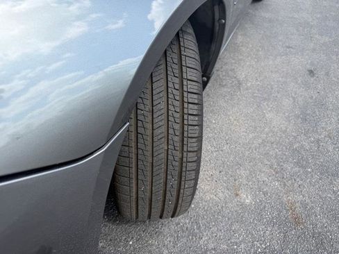 Used 2013 Chrysler 200 Touring FWD image 36