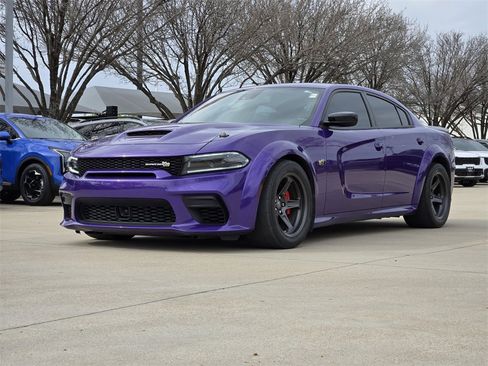 Used 2023 Dodge Charger Scat Pack image 2