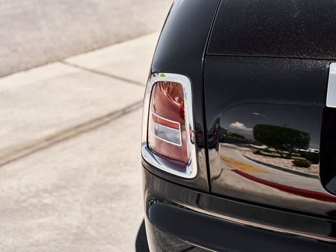 Used 2009 Rolls-Royce Phantom Coupe RWD image 12
