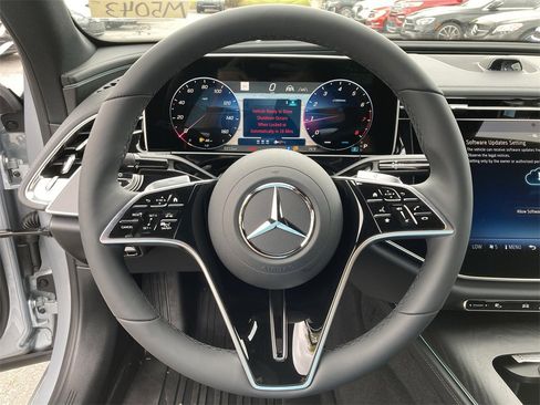 New 2026 Mercedes-Benz E 350 4MATIC Sedan image 24