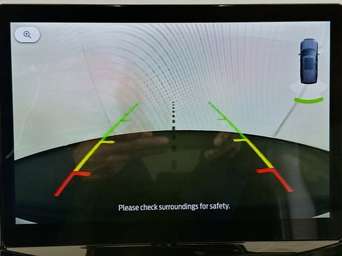 Used 2024 Ford Expedition XLT image 23