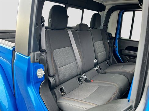 Certified 2023 Jeep Gladiator Mojave w/ Trailer Tow Package image 25