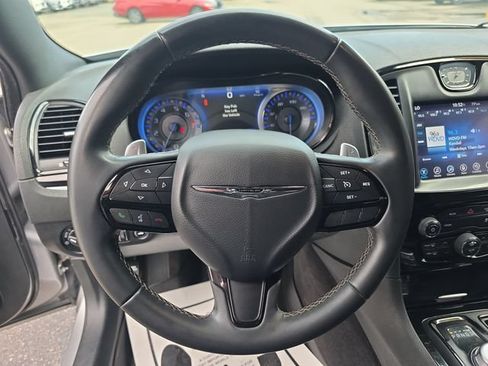 Used 2017 Chrysler 300 S AWD/4WD image 14