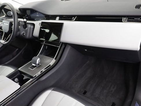 Used 2024 Land Rover Range Rover Evoque Dynamic SE image 20