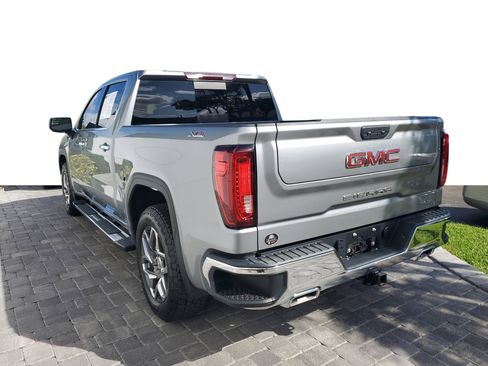 Used 2023 GMC Sierra 1500 SLT w/ SLT Premium Package image 4