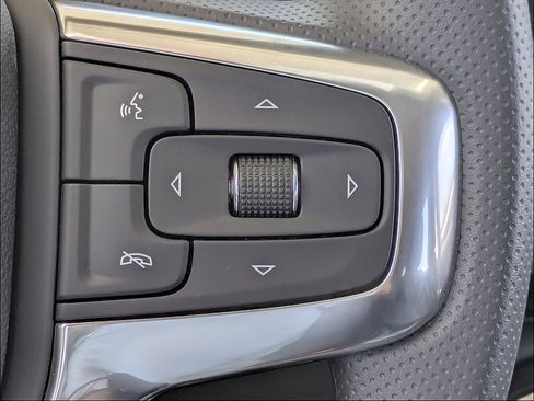 New 2026 Chevrolet Blazer LT w/ Convenience Package FWD image 19