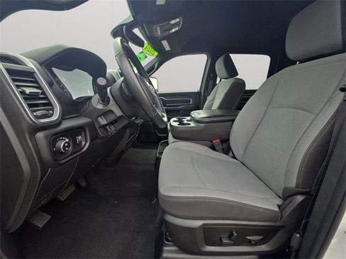 Used 2024 RAM 2500 Big Horn w/ Bed Utility Group image 10