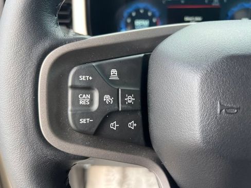 Certified 2025 Ford Bronco Outer Banks w/ Sasquatch Package AWD/4WD image 8