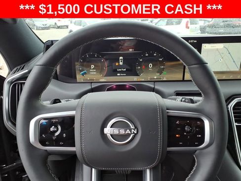 New 2025 Nissan Armada Platinum Reserve image 13