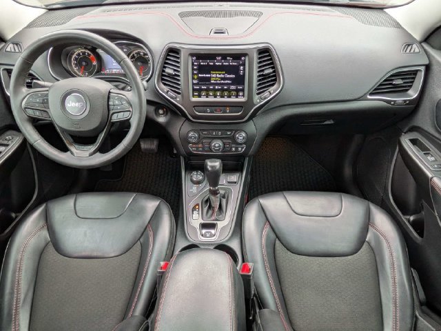 Used 2022 Jeep Cherokee Trailhawk w/ Sun, Sound & Nav Group AWD/4WD image 17